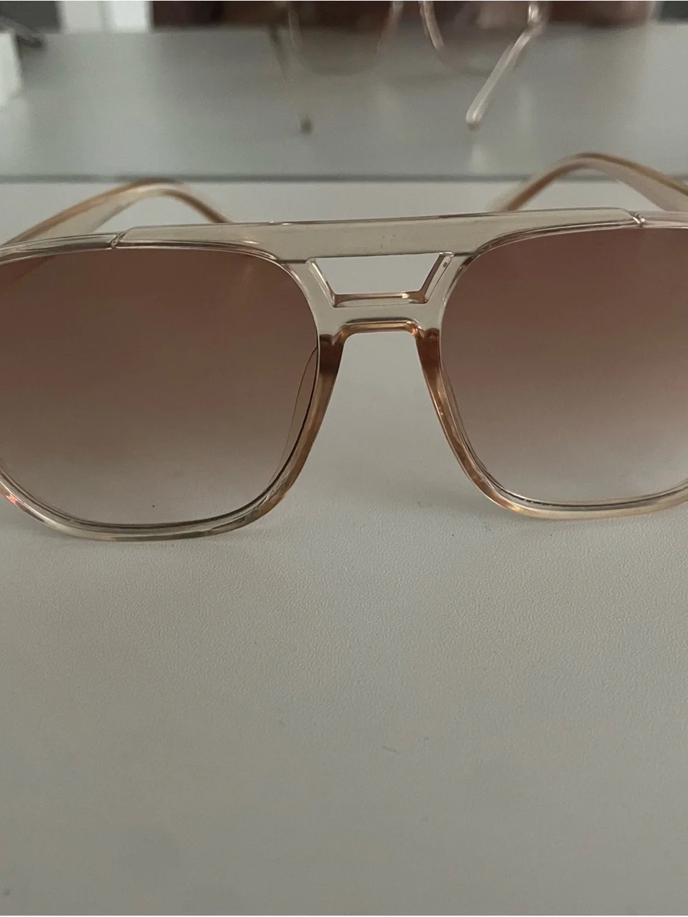 Women's Clear Pink Gradient Lens Fashion Aviator Glasses